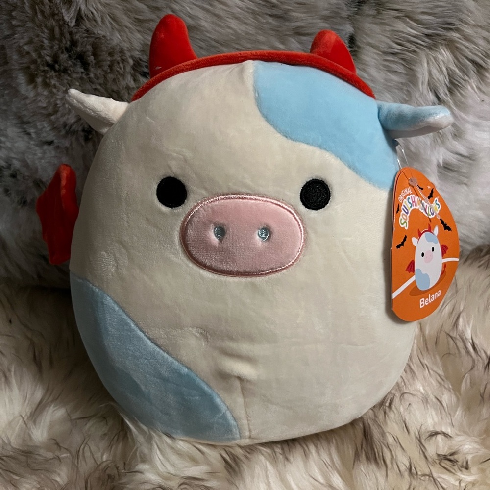 Devil Belana squishmallow